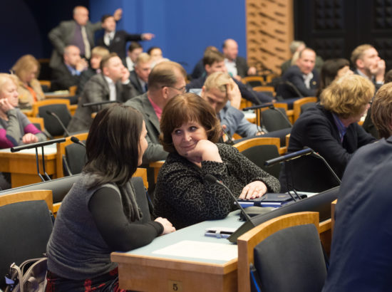 Riigikogu täiskogu istung, Inara Luigase ametivanne